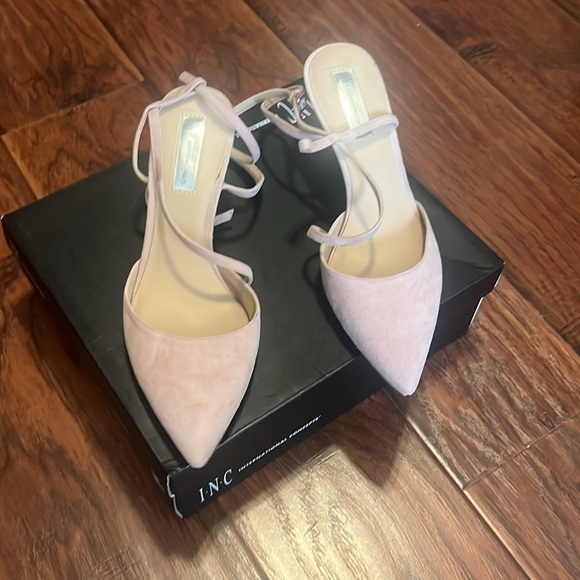 INC International Concepts blush suede ankle strap shoes size 10 -2 1/2 in. heel - Picture 5 of 5